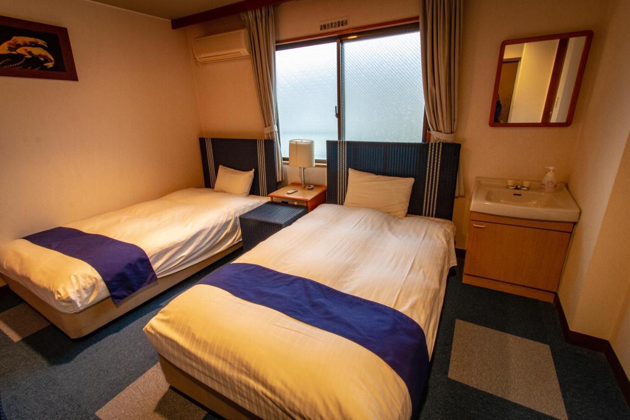 Spa Inn Shirahama Exteriör bild